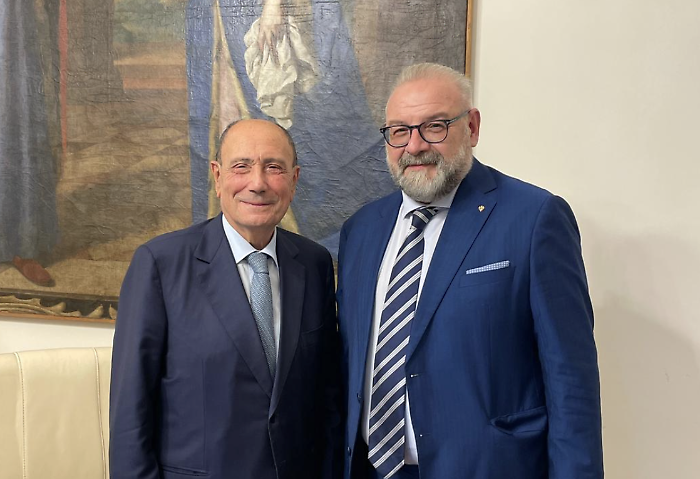 Sostegno alle imprese e alle famiglie, Schifani mette sul piatto 35 milioni di euro