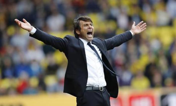 Napoli incerottato: Lucca non convince, Hojlund è acciaccato e Conte pensa a Neres "falso nuove" contro l'Inter