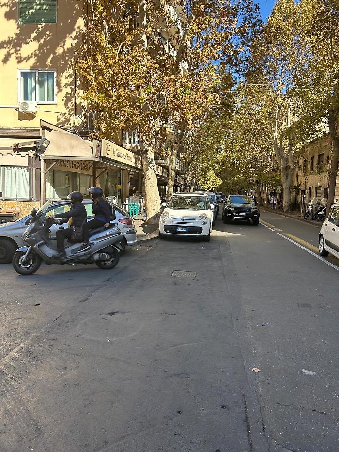 Pistolettate nella notte in due zone di Catania  e (a due bersagli già colpiti) VIDEO