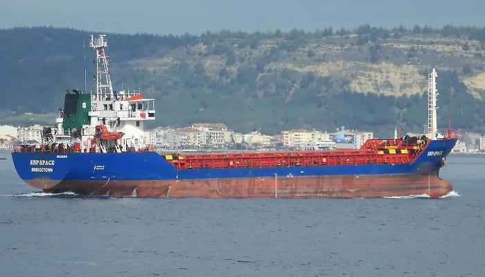 Nave cargo bloccata al porto di Termini Imerese: «Pericolo per l'equipaggio e per l'ambiente»