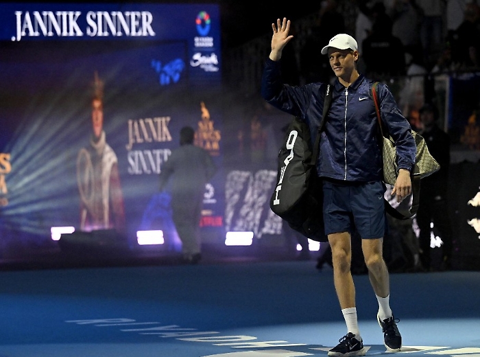 Sinner implacabile a Vienna: supera De Minaur e raggiunge la sua 42esima finale Atp 