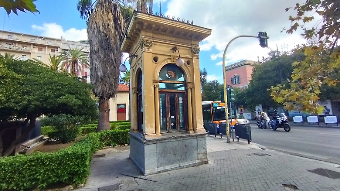 In città aprono i bibliochioschi: cosa sono e come funzioneranno