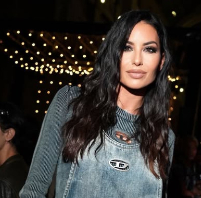 Elisabetta Gregoraci sull'ex compagna del padre: &laquo;Non l'ho mai offesa, piuttosto &egrave; vero il contrario&raquo;