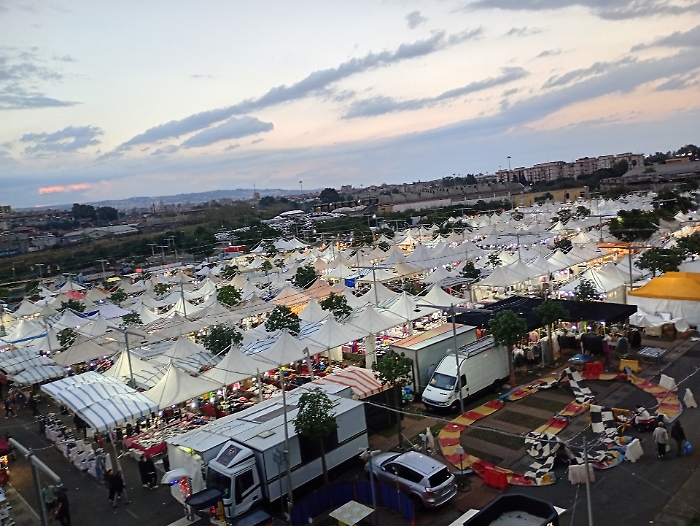 Il sindaco: "Non idonea l'area che ha ospitato la fiera dei morti"