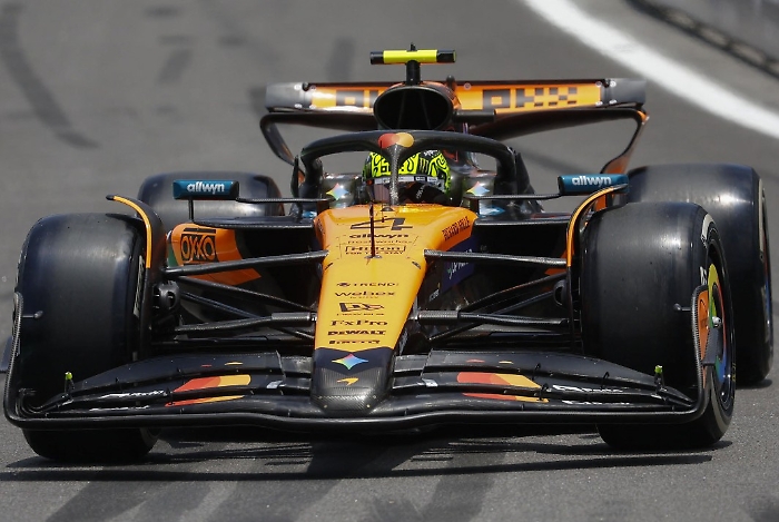 Norris parte in Pole davanti Antonelli, terza la Ferrari di Leclerc. Disastro Hamilton e Verstappen