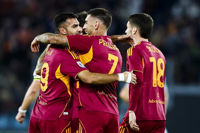 La Roma non fa la stupida: batte l'Udinese e vola in testa alla classifica