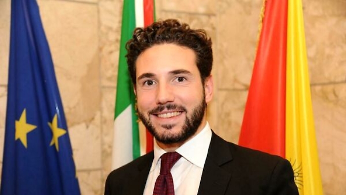 Marco Intravaia e pap&agrave; Domenico, il siciliano caduto a Nassiriya: &laquo;Come mio padre ho gli alamari cuciti sulla pelle&raquo;