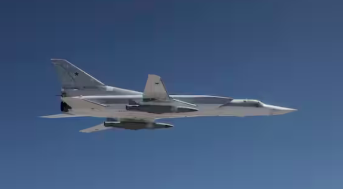 Mosca: &ldquo;Colpita base ucraina di F-16 , rappresaglia contro Kiev che voleva dirottare Mig russo"