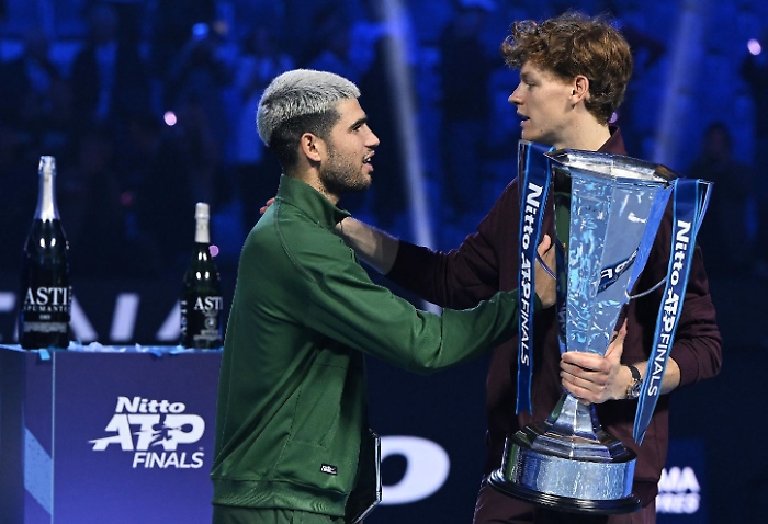Atp Finals, la lezione del &ldquo;maestro&rdquo; Sinner ad Alcaraz: &laquo;Vincere qui a Torino &egrave; fantastico&raquo;