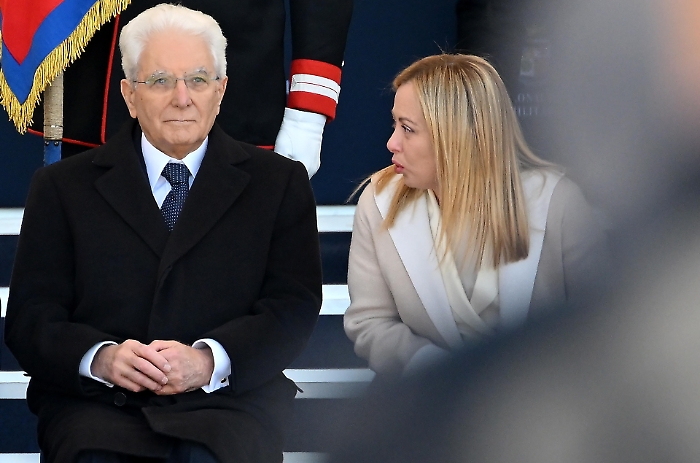 Il retroscena dei &ldquo;venti minuti&rdquo;: cosa &egrave; davvero successo tra Mattarella e Meloni, oltre i sussurri di Palazzo