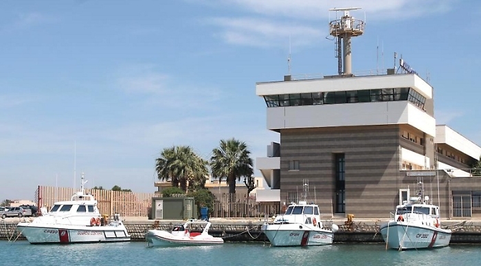 Mazara del Vallo, ,motopesca alla deriva per 40 ore: soccorso al largo di Marettimo dalla Capitaneria
