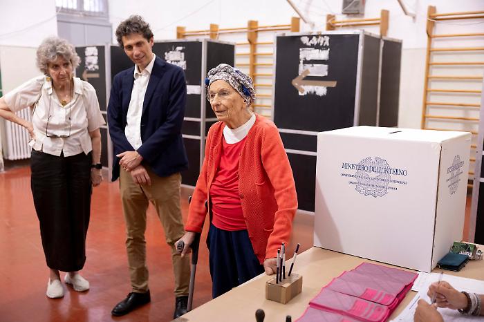 Malore per Emma Bonino, la storica leader radicale ricoverata in Terapia intensiva