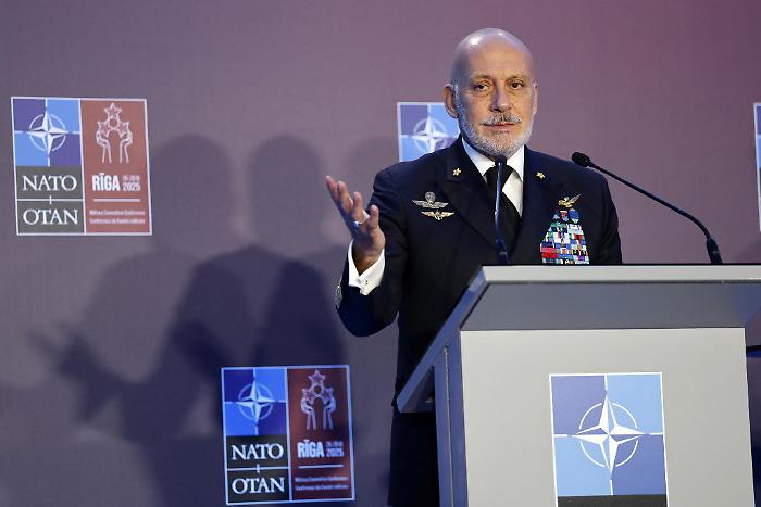 Frizioni Nato-Russia: la prima valuta risposte più incisive a cyber attacchi e violazioni aeree attribuite alla seconda