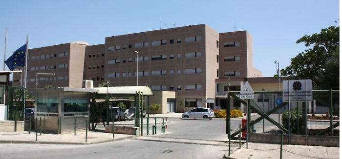 «I detenuti ci picchiano e rfestano impuniti.  Abbiamo paura»