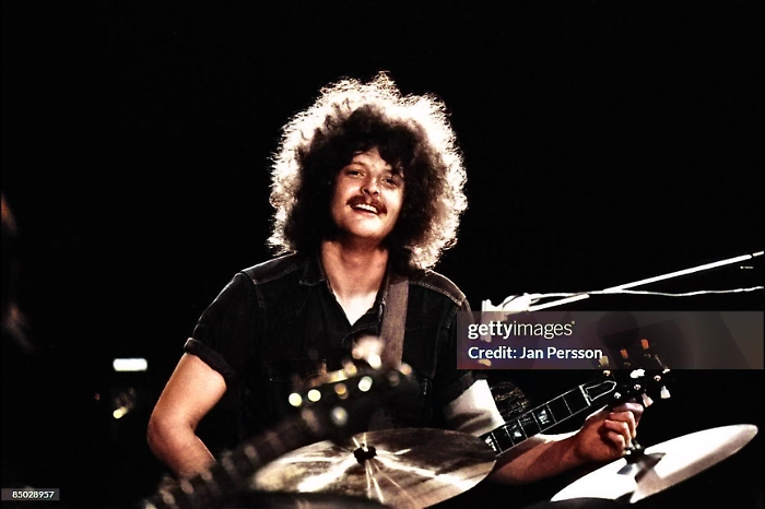 &ldquo;Cat&rsquo;s Squirrel&rdquo; al Marquee, l&rsquo;urlo del blues: addio a Mick Abrahams, la prima chitarra che accese i Jethro Tull