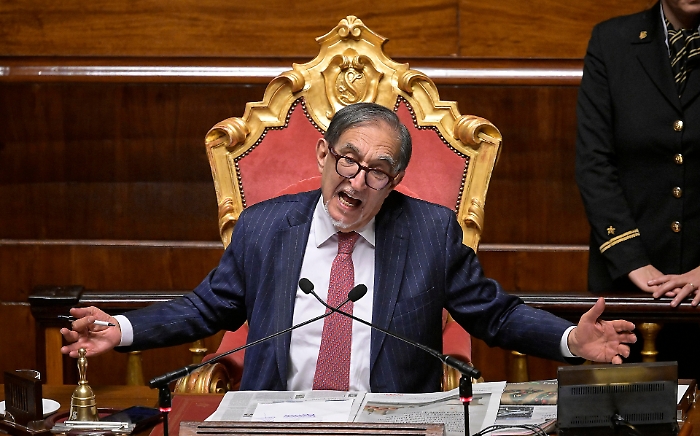 La fiamma che brucia ancora: il video di La Russa sul Msi riapre la memoria scomoda della destra