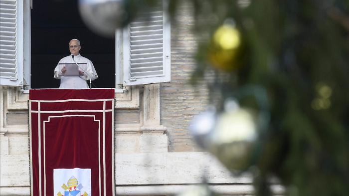 Il Papa per la prima domenica di Quaresima: silenzio, ascolto e cura per gli anziani soli