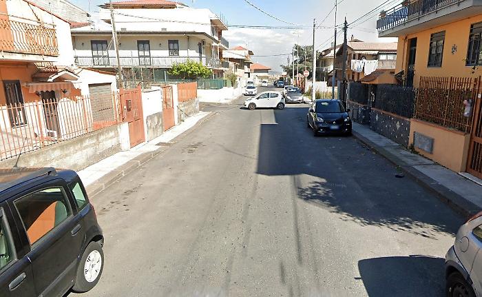 Sparatoria a Catania, sul terreno otto bossoli ma &egrave; giallo sul movente e sui bersagli