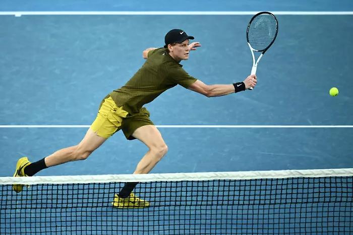 Sinner avanza agli Australian Open: Gaston si ritira e ora lo aspetta Duckworth