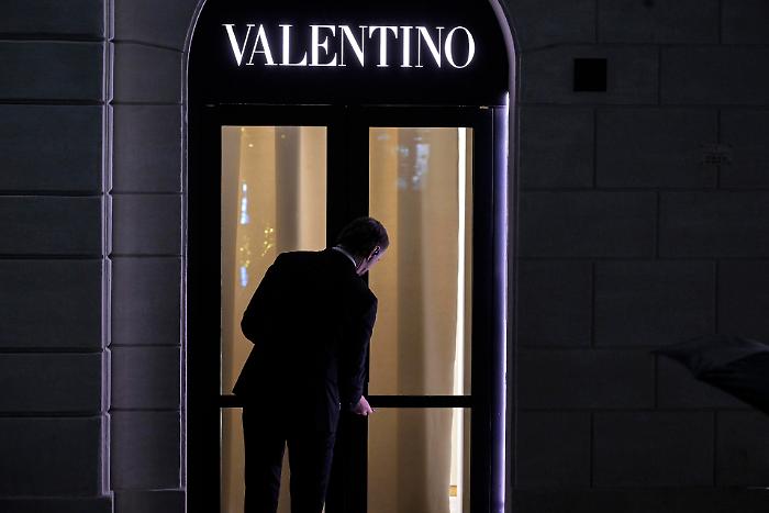 Se Kering prende il 100%: quattro scenari per il futuro di Valentino