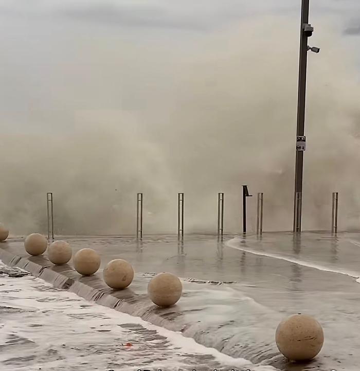 Il ciclone Harry in Sicilia, cento interventi a Palermo: paura in provincia