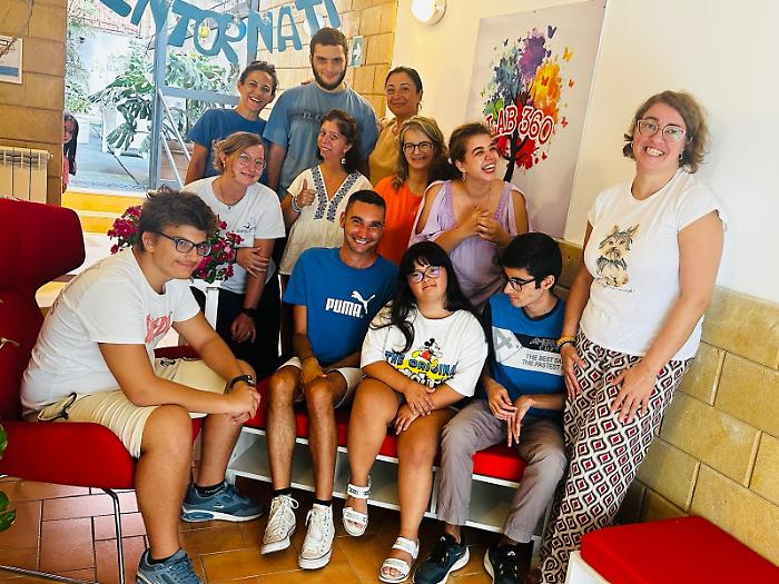 Palermo, il furto del pulmino per bambini disabili: la Cna acquista un nuovo mezzo per Lab360