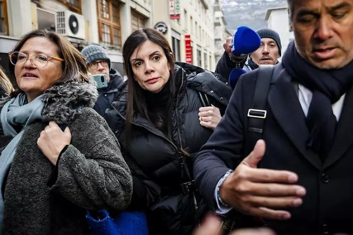 Crans Montana, Jessica Maric interrogata per 10 ore:  &laquo;Non sono scappata dal Constellation&raquo;