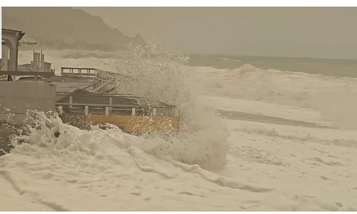 De Luca chiede lo stato di calamit&agrave; e procedure straordinarie