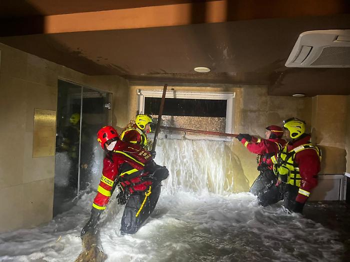Ciclone in Sicilia, tra solidariet&agrave; e rabbia politica: &laquo;Non eventi imprevedibili, serve prevenzione&raquo;