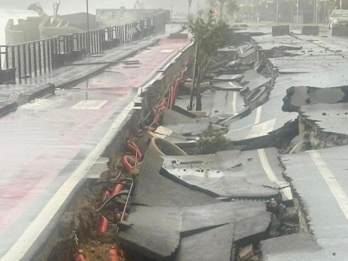 Ciclone Harry, riviera jonica devastata nella notte. Gli aggiornamenti in tempo reale