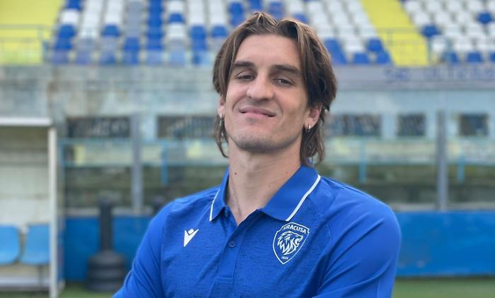 Alessandro Sbaffo al Siracusa: esperienza in attacco per la volata di stagione