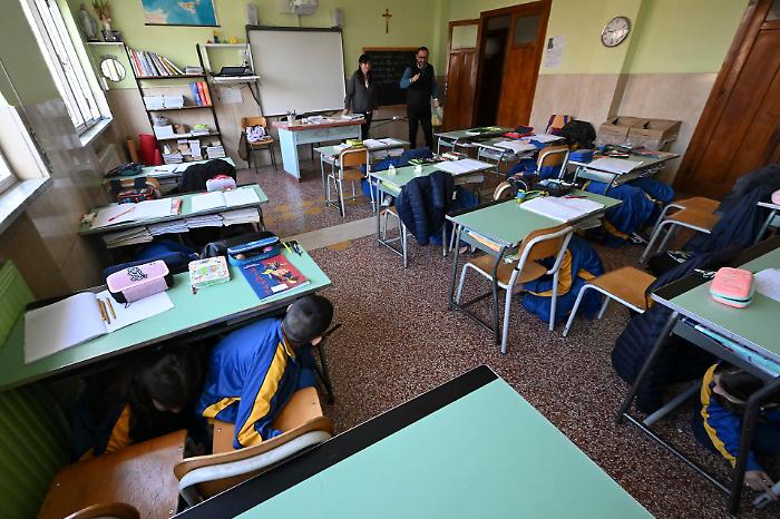 Sicilia, l&rsquo;asilo che non c&rsquo;&egrave;: il primo strappo del percorso educativo