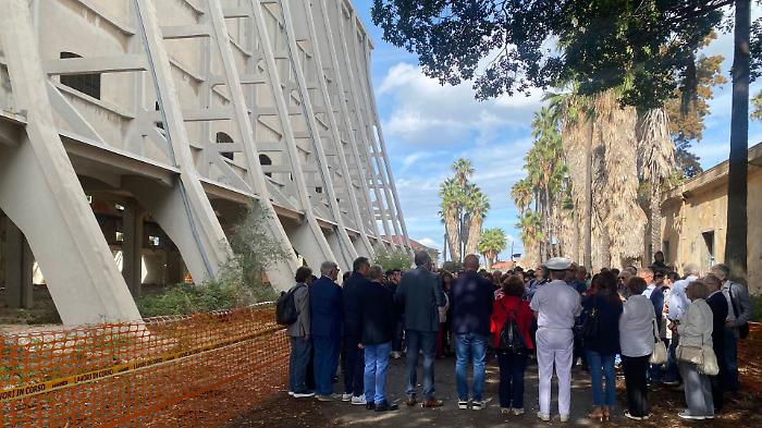 Crolli, cedimenti e incuria: l&rsquo;Hangar per dirigibili a rischio collasso