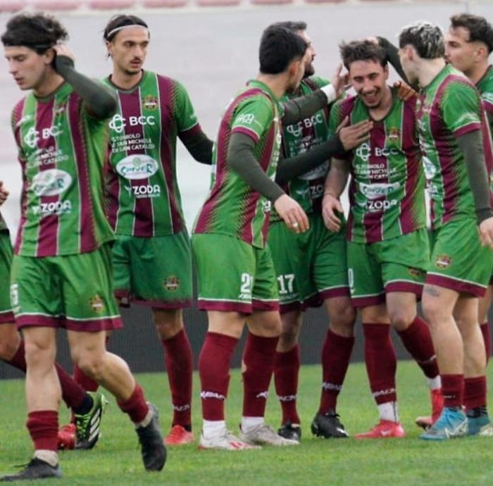 La gioia dopo il vantaggio verdeamaranto