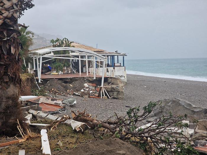 E' polemica sulle polizze catastrofali, Assoutenti: "Non &egrave; il momento di fare distinzioni tra imprese meritevoli o meno"