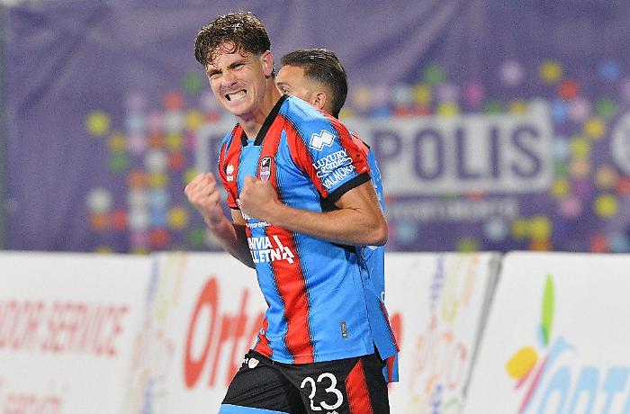 Il Massimino &egrave; un fortino, il Catania &egrave; un carro armato e se la gioca sul serio: la serie B stavolta non &egrave; pi&ugrave; solo un sogno  