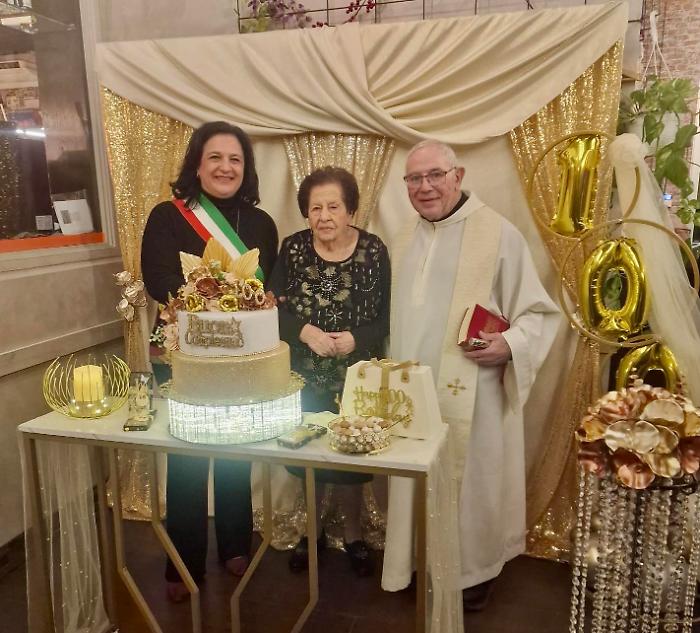 Il segreto dell'elisir di lunga vita nel Ragusano, i centenari festeggiano in serie