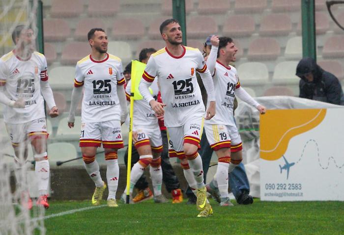 Tedesco avverte: &laquo;Messina, riattacchiamo subito la spina&raquo;