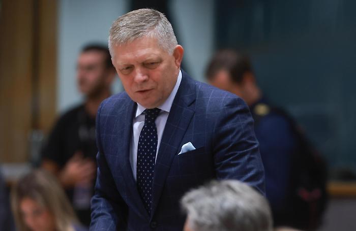 Il premier sovranista slovacco scioccato dopo l'incontro con Trump: &laquo;Sono allarmato per il suo stato mentale&raquo;