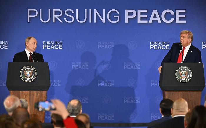 La tregua del gelo a Kiev, Putin dice s&igrave; a Trump: niente bombe sull'Ucraina per sette giorni