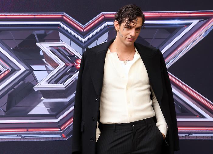 Achille Lauro co-conduttore della seconda serata di Sanremo 2026: l'annuncio di Carlo Conti