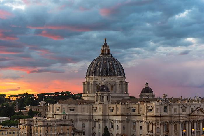 Il Vaticano prepara un ristorante sulla terrazza di San Pietro: &egrave; il primo nel suo genere