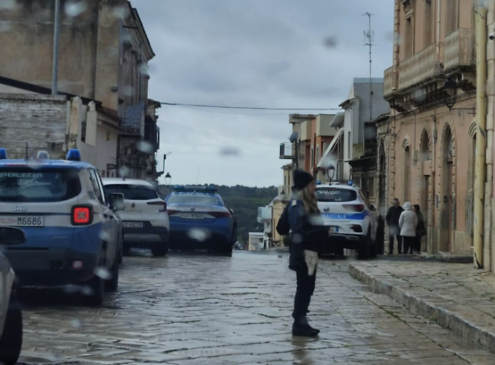 Neonata morta a Vittoria, il magistrato dispone l'autopsia