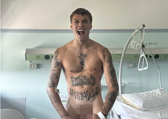 Blanco nudo in ospedale: fan preoccupati e nuovo tour alle porte