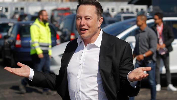 Elon Musk fonde le sue societ&agrave; SpaceX e xAi per implementare data center nello spazio