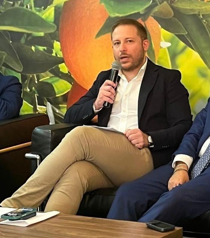 Bonanno, dopo i saluti alla Dc avanti verso FdI: &laquo;Stessi valori&raquo;