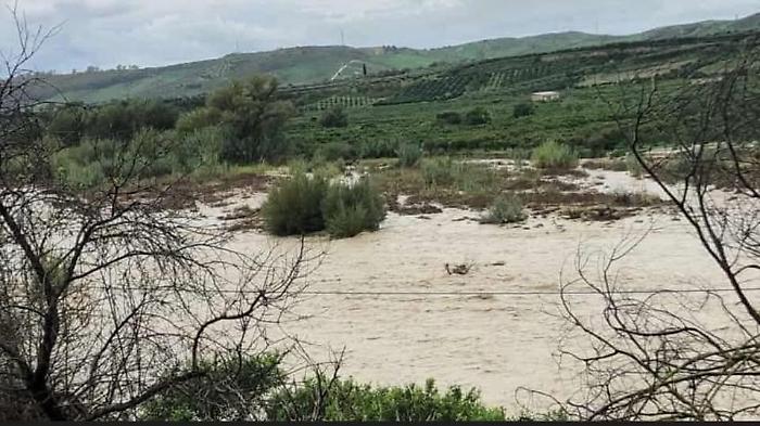 Basta una settimana di pioggia per mettere l'Agrigentino in ginocchio: fiumi senza argini e strade fragili. Cronaca di un disastro annunciato