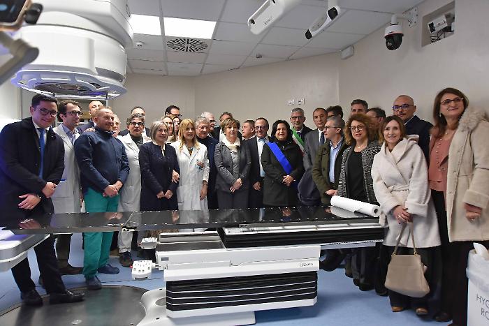 Ragusa, l'assessore regionale alla Salute Faraoni visita anche il reparto di radioterapia oncologica al Patern&ograve; Arezzo