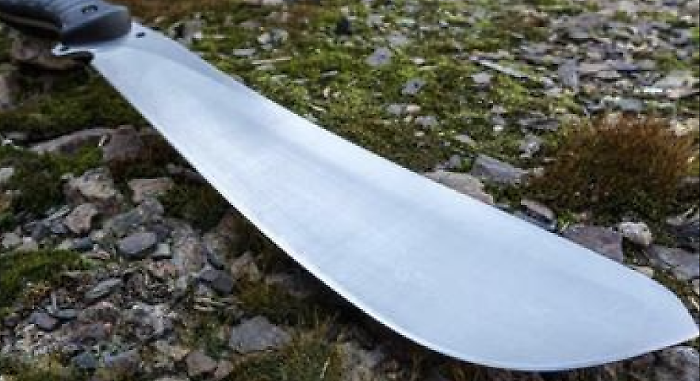 Colpi di machete a un gambiano, arrestato un giovane ragusano