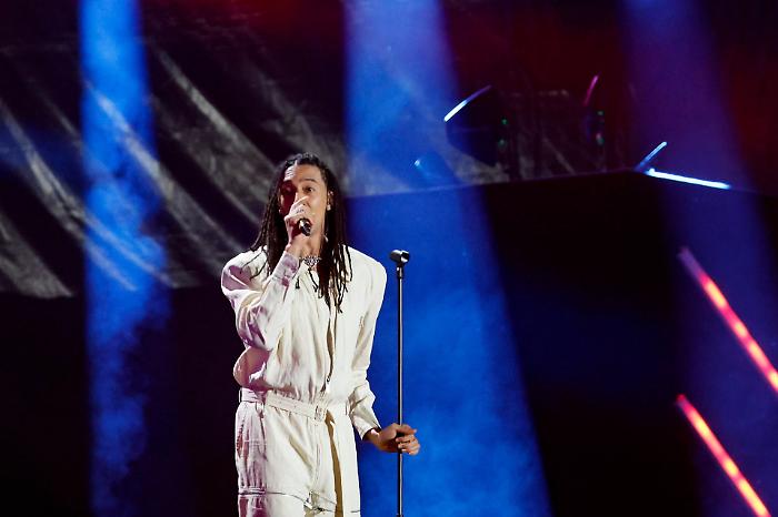 Ghali: &laquo;Non potr&ograve; cantare l'inno nazionale e so che un mio pensiero non pu&ograve; essere espresso&raquo;